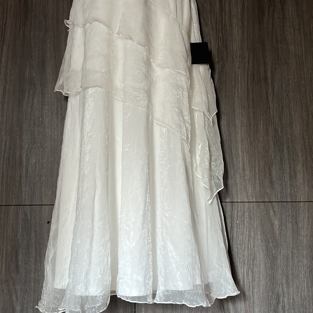 Lulu’s Ruffles White dress - Picture 7 of 16